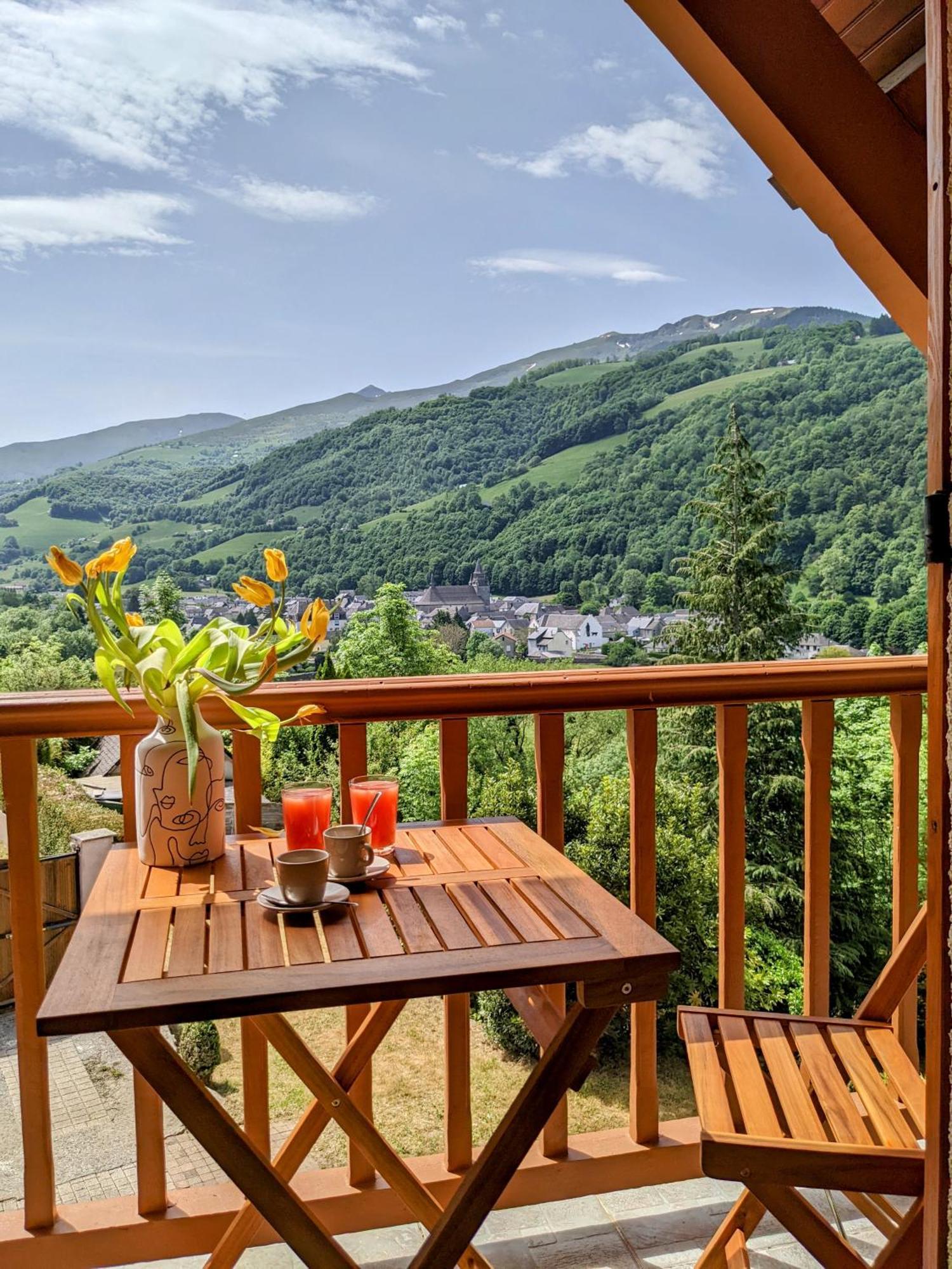 La Bigourdane Grand Gite Confortable & Spa Кампан Екстер'єр фото